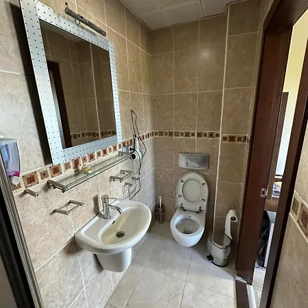 Ganita Life Hotel 2*
