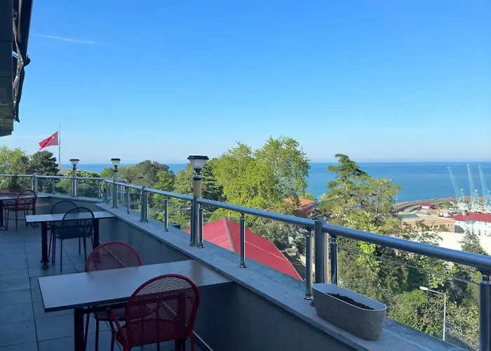 فندق Ganita Life 2*